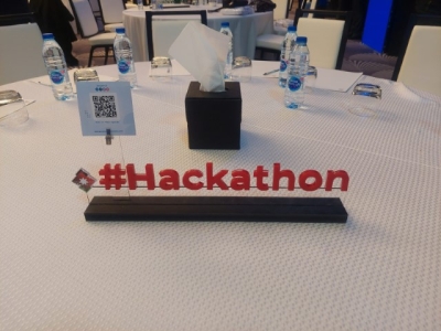 إنجاز نوعي لطلبة عمان العربية بفوزهم ضمن أفضل 100 فكرة في هاكاثون الريادة 2024