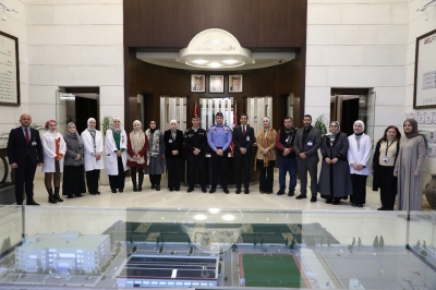 ورشة عمل لجامعة الشرق الأوسط وأكاديمية الشرطة الملكية حول صحة وسلامة مشرفي المختبرات