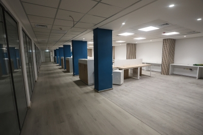 أمين عام وزارة الاقتصاد الرقمي والريادة تتفقد مشاريع الوزارة في السلط والكرك