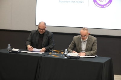 (KIa كيا) توقّع مذكرة تفاهم لإنشاء ورشة تدريب في السيارات الكهربائية بمدرسة شنلر