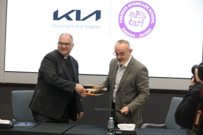 (KIa كيا) توقّع مذكرة تفاهم لإنشاء ورشة تدريب في السيارات الكهربائية بمدرسة شنلر