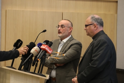 (KIa كيا) توقّع مذكرة تفاهم لإنشاء ورشة تدريب في السيارات الكهربائية بمدرسة شنلر