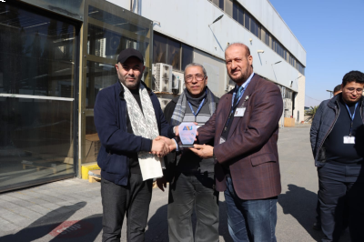 طلبة هندسة الطاقة المتجددة في ( عمان العربية )  يزورون شركة فيلادلفيا للطاقة الشمسية لتعزيز تجربتهم العملية