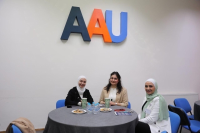 صيدلة عمان العربية تنظم ورشة حول (مهارات القيادة والتواصل)