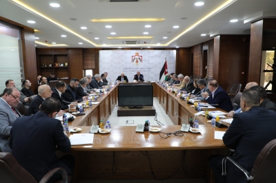 العودات يدعو الأحزاب لمواصلة دورها في تعميق الحياة الحزبية والسياسية