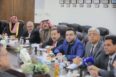 كتلة اتحاد الأحزاب الوسطية النيابية تطلع على استثمارات صندوق أموال الضمان