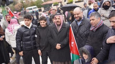 حزب الاتحاد الوطني الأردني ونوابه يشاركون في وقفة الصويفية دعماً لمواقف الملك ورفضاً لتهجير الفلسطينيين
