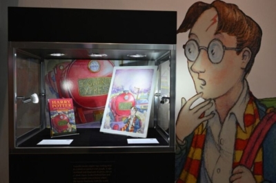 بيع نسخة من رواية هاري بوتر بـ 22 الف دولار اميركي