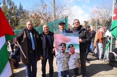 جامعة البترا تشارك في الاستقبال الشعبي لجلالة الملك وولي العهد