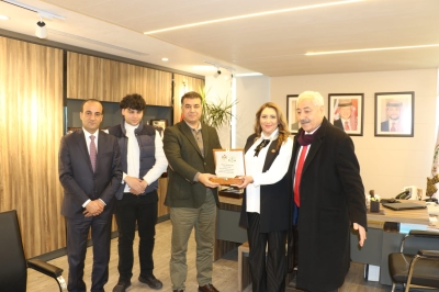 الحنيفات يكرم قناة المملكة 