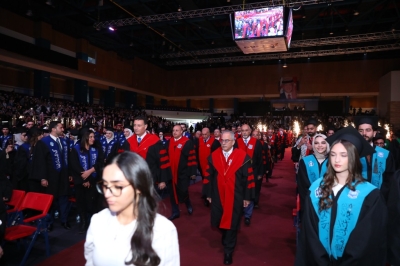 بالصور ... الصفدي يرعى اليوم الاول لإحتفال عمان الاهلية بتخريج طلبة الفصل الاول من الفوج 32