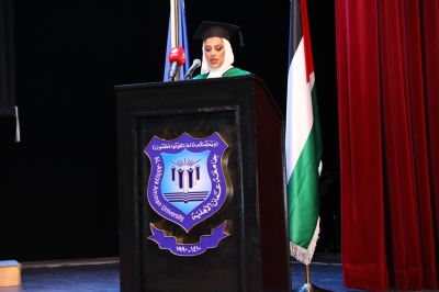 بالصور ... الصفدي يرعى اليوم الاول لإحتفال عمان الاهلية بتخريج طلبة الفصل الاول من الفوج 32