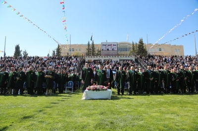 جامعة الزيتونة الأردنية تحتفل بتخريج الفوج التاسع والعشرين من طلبتها