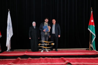 العلوم التطبيقية تكرّم أصحاب الإنجازات في حفل تكريمي مهيب...