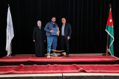 العلوم التطبيقية تكرّم أصحاب الإنجازات في حفل تكريمي مهيب...