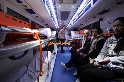 الأردن .. إخلاء 29 طفلاً من قطاع غزة براً وجواً - صور