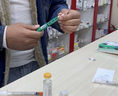 نادي الممارسة الصيدلانية في عمان العربية خطوة مبتكرة لتعزيز مهارات الطلبة العملية