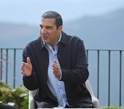 عمرو خالد: إياك أن تبيع من اشتروك مهما كان الثمن.. وكيف تصون العشرة لأصحاب الفضل