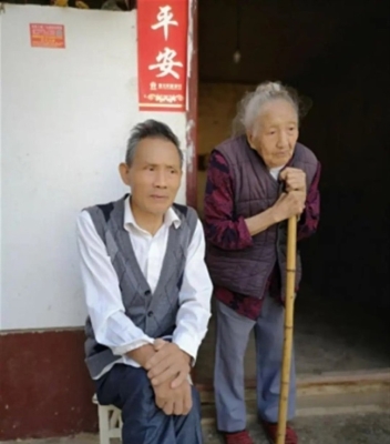 وفاة معمرة صينية انتظرت زوجها الغائب 80 عاماً!