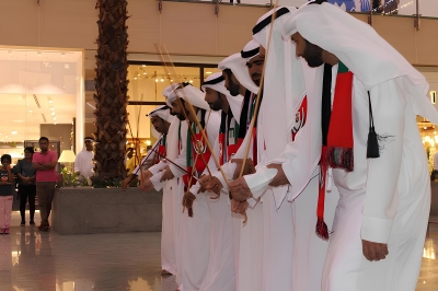 دبي تتألق بعروض الألعاب النارية وفعاليات استثنائية والحفلات الموسيقية احتفالاً بعيد الفطر السعيد