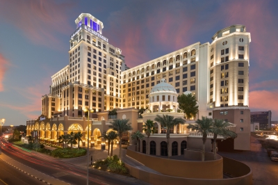 دبي تتألق بعروض الألعاب النارية وفعاليات استثنائية والحفلات الموسيقية احتفالاً بعيد الفطر السعيد