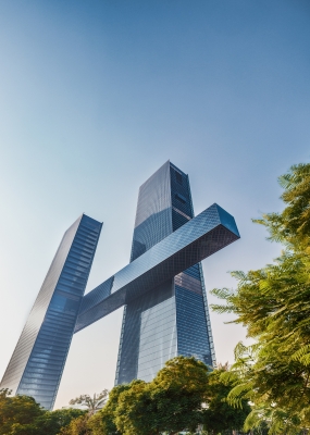 دبي تتألق بعروض الألعاب النارية وفعاليات استثنائية والحفلات الموسيقية احتفالاً بعيد الفطر السعيد