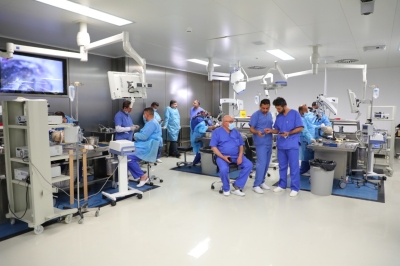 جامعة العلوم التطبيقية تستضيف دورة متقدمة في تشريح الدماغ والأعصاب بمشاركة دولية