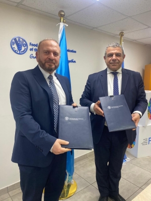 (الفاو) توقع مع شركة محلية إتفاقية لخطة مشاركة المجتمع المحلي مع منظمات المجتمع المدني حول التكيف مع تغير المناخ