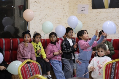 مستشفى الاستقلال يشارك في مبادرة إفطار خيري نظمتها جمعية شريان الحياة - صور