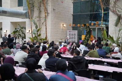 إفطار رمضاني للطلبة المغتربين في جامعة الشرق الأوسط