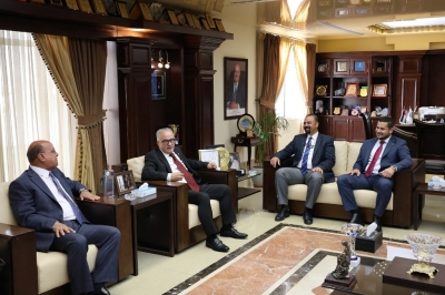 أسرة عمان الأهلية تتبادل التهاني بمناسبة عيد الفطر