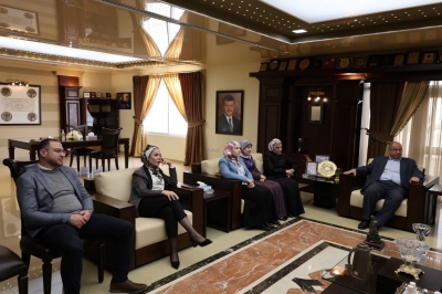 أسرة عمان الأهلية تتبادل التهاني بمناسبة عيد الفطر