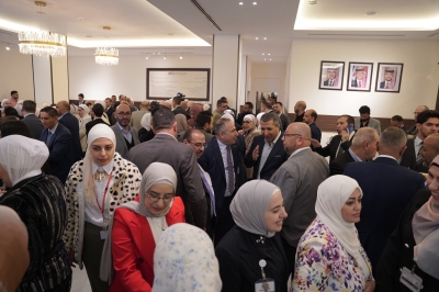 أسرة الشرق الأوسط تتبادل التهاني بمناسبة عيد الفطر السعيد