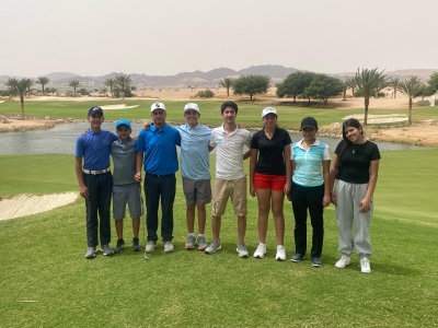 انطلاق المعسكر التحضيري للاعبي المنتخب الوطني على ملعب نادي أيلة للجولف