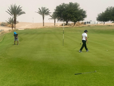 انطلاق المعسكر التحضيري للاعبي المنتخب الوطني على ملعب نادي أيلة للجولف