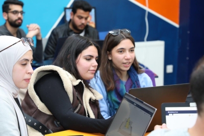 ورشة تدريبية متخصصة في الطباعة ثلاثية الأبعاد لطلبة جامعة عمان العربية