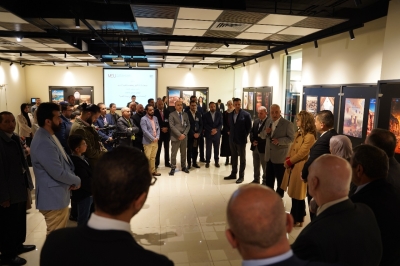 رئيس مجلس أمناء الشرق الأوسط يفتتح بيت الفن في مبنى  N