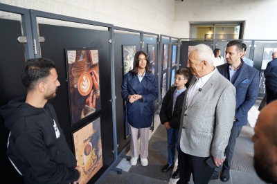 رئيس مجلس أمناء الشرق الأوسط يفتتح بيت الفن في مبنى  N