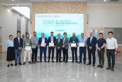 وفد أردني يشارك في أول دورة دولية لأخصائي الأجنة في الصين