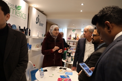 صناعة عمان تنظم لقاءات عمل تجمع الشركات الصناعية بممثلي مجموعة (اللولو العالمية)