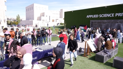 جامعة العلوم التطبيقية الخاصة تحتفي بيوم العلم الأردني: راية الوحدة ومظلة الانتماء -  صور