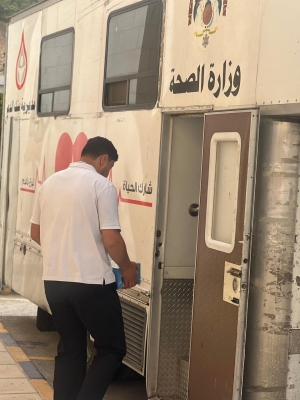 نقطة دم تعني حياة: جامعة عمان العربية تنظم حملة تبرع بالدم بمشاركة واسعة