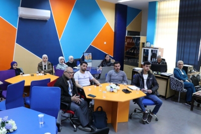 جامعة عمان العربية تنظّم محاضرة متخصصة حول التسويق الذكي لطلبة كلية الأعمال