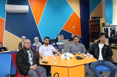 جامعة عمان العربية تنظّم محاضرة متخصصة حول التسويق الذكي لطلبة كلية الأعمال