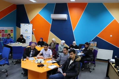 جامعة عمان العربية تنظّم محاضرة متخصصة حول التسويق الذكي لطلبة كلية الأعمال