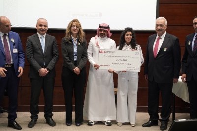 كلية التمريض تظفر بلقب كأس الدكتور يعقوب ناصر الدين الثقافية في الشرق الأوسط