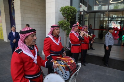 افتتاح مجمّع (نور البلد مول) في قلب العاصمة عمان بمشاركة نخبة من الشخصيات الاقتصادية والاستثمارية