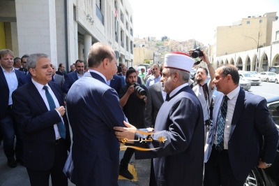 افتتاح مجمّع (نور البلد مول) في قلب العاصمة عمان بمشاركة نخبة من الشخصيات الاقتصادية والاستثمارية