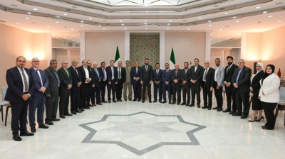 الرئيس السوري يستقبل وفداً يضم رجال أعمال أردنيين