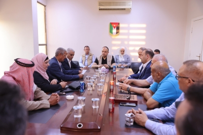 وزير الشباب يواصل جولاته الميدانية في العقبة ويلتقي رؤساء أندية المحافظة